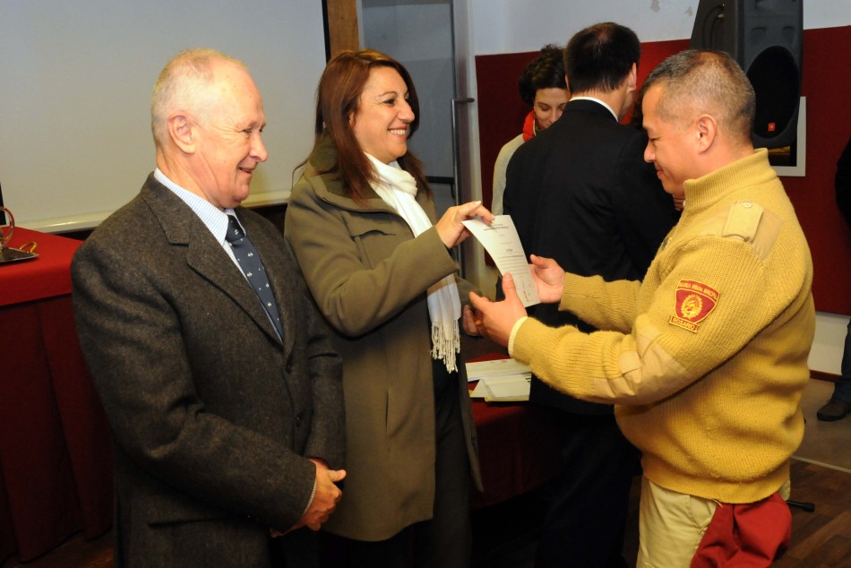 5125 | Entrega de diplomas cursos de mediación -