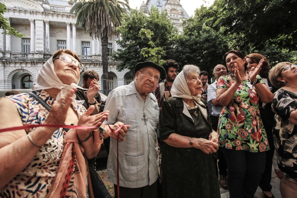 44137 | Representantes de organismos de Derechos Humanos en el Museo de la Memoria - Sec. de Cultura y Educación (Guillermo Turin)