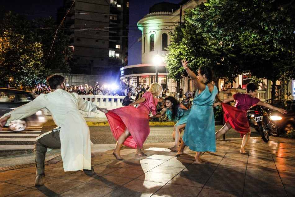 44148 | intervención del elenco de Expresión Corporal del Instituto Superior Provincial de Danzas Isabel T - Sec. de Cultura y Educación (Guillermo Turin)