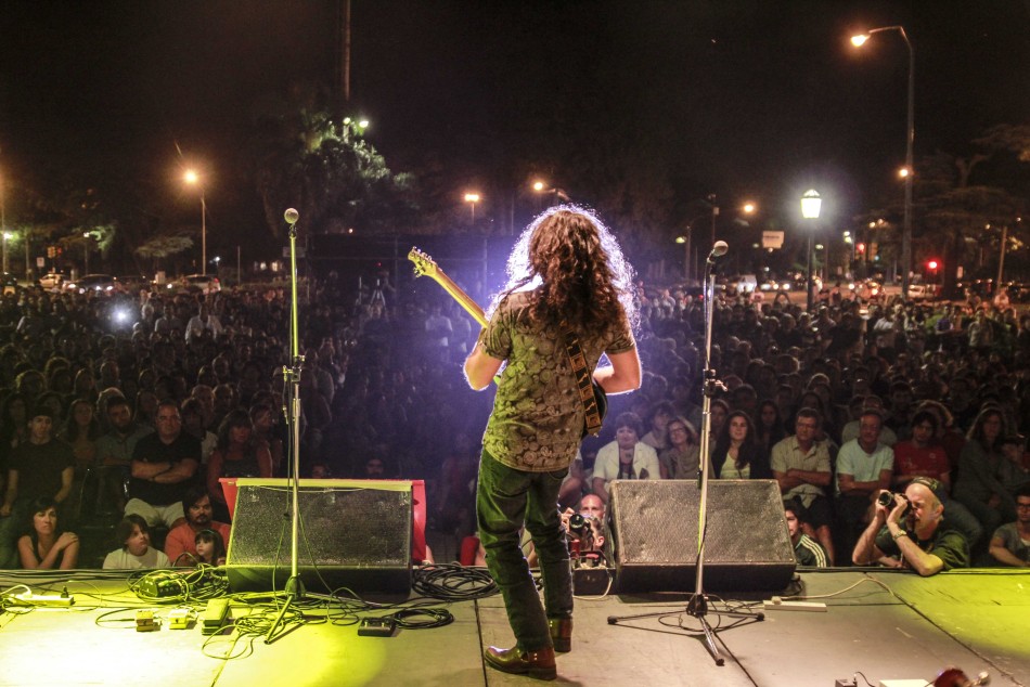 45769 | El festival de guitarras G11. Una de las atracciones del ciclo Rosario bajo las estrellas - Sec. de Cultura y Educación (Guillermo Turin - archivo 2015)
