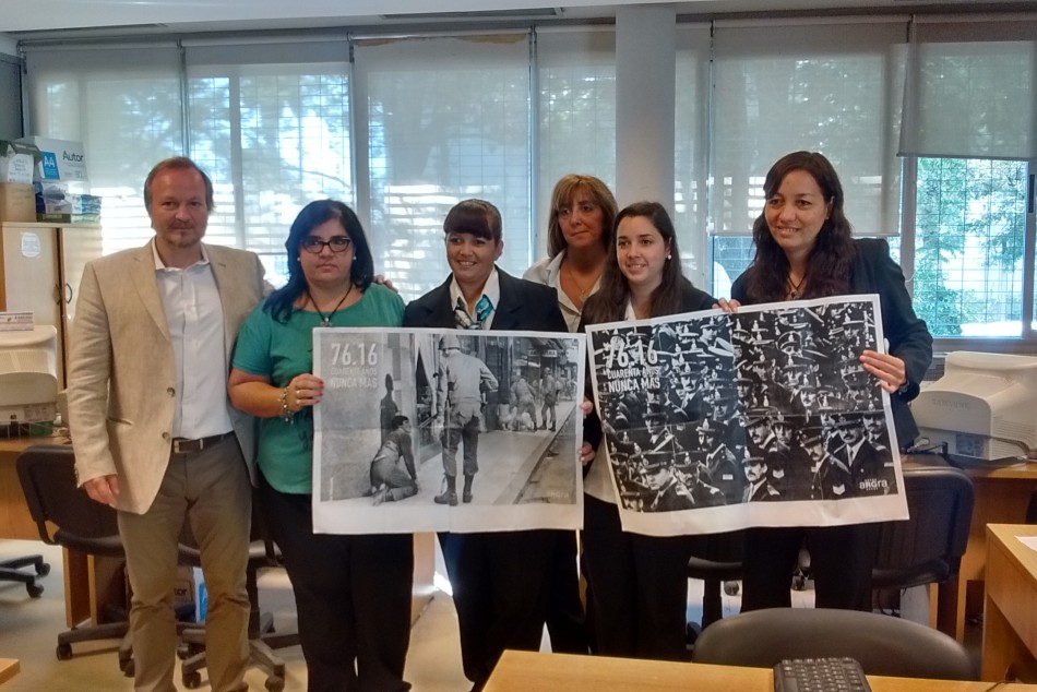 48965 | Se realizaron intervenciones urbanas por los 40 años del golpe en el CMD Noroeste - Centro Municipal Distrito Noroeste