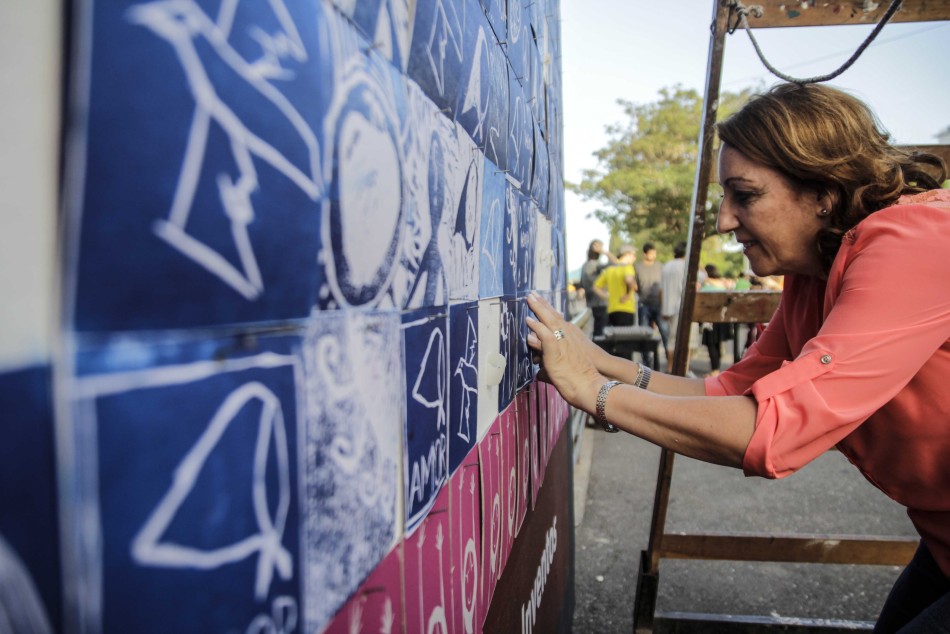 48985 | Construcción del mural “Mi corazón tiene memoria” - Sec. de Cultura y Educación (Guillermo Turin)