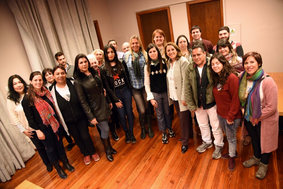 92041 | Presentación ingresantes a la planta municipal por el cupo laboral Trans - Dir. Gral. de Comunicación Social (Silvio Moriconi - archivo)