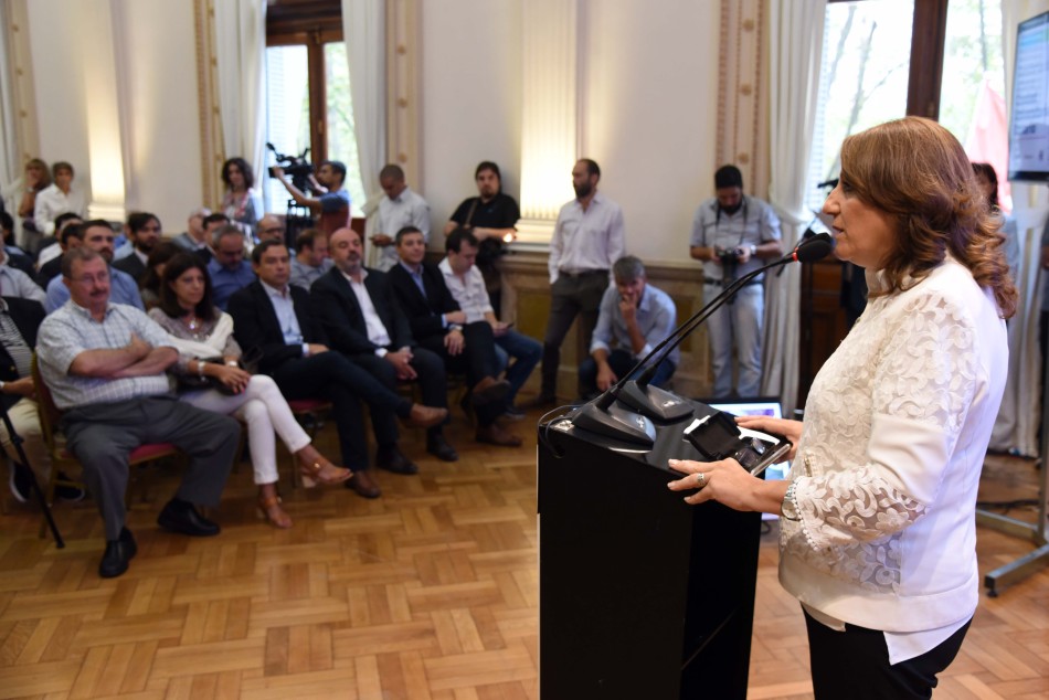125801 | Presentación proyecto Ciudad Universitaria Rosario  - Dir. Gral. de Comunicación Social (Silvio Moriconi)