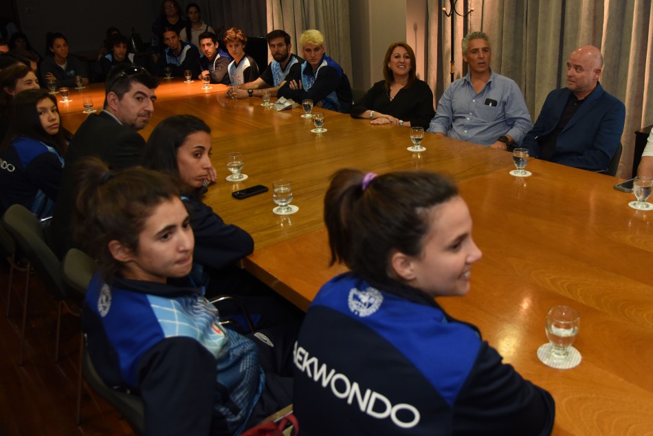 160708 | Reconocimiento a taekwondistas rosarinos - Subsecretaría de Comunicación Social (Franco Trovato)