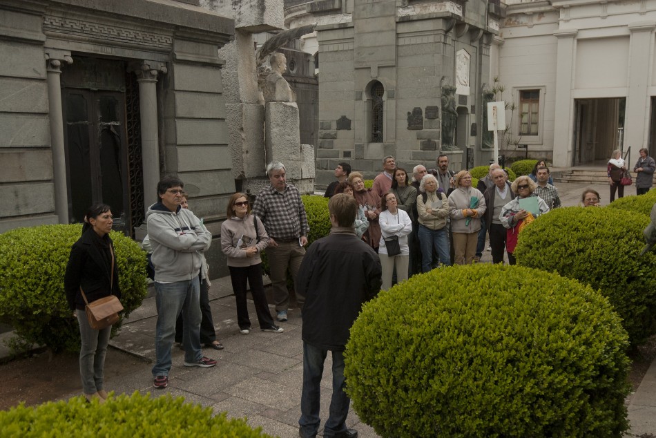 164046 | Organizan un recorrido guiado por El Salvador en conmemoración al Día de la Mujer - Sec. de Ambiente y Espacio Público
