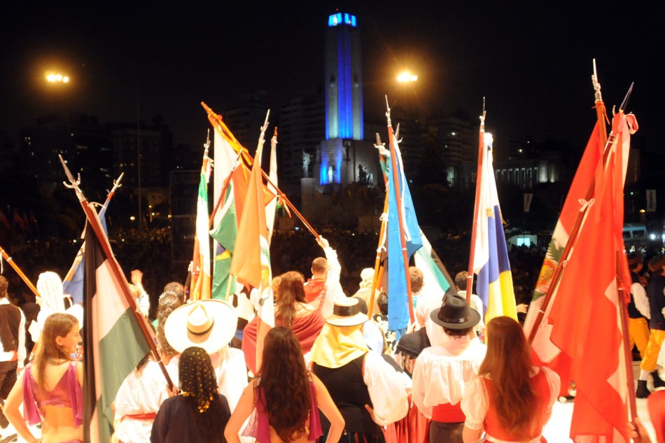 169965 | Se viene el 34º Encuentro y Fiesta Nacional de Colectividades - Municipalidad de Rosario