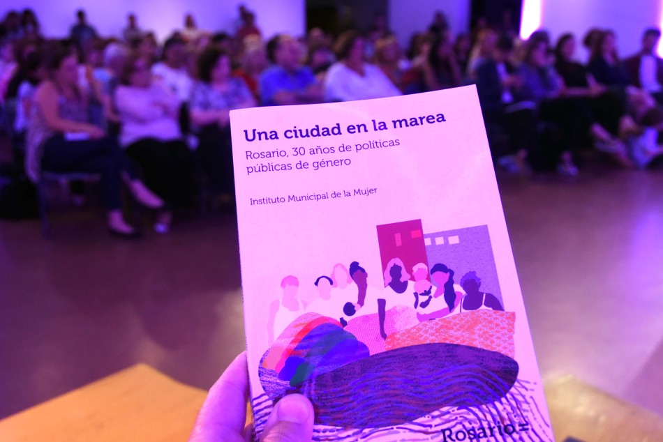 172664 | Presentación libro 30 años políticas públicas de género - Subsecretaría de Comunicación Social (Silvio Moriconi)