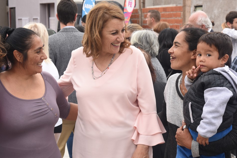 172935 | Plan Abre-Inauguración playón deportivo Fonavi Rouillón y Seguí - Subsecretaría de Comunicación Social (Franco Trovato)