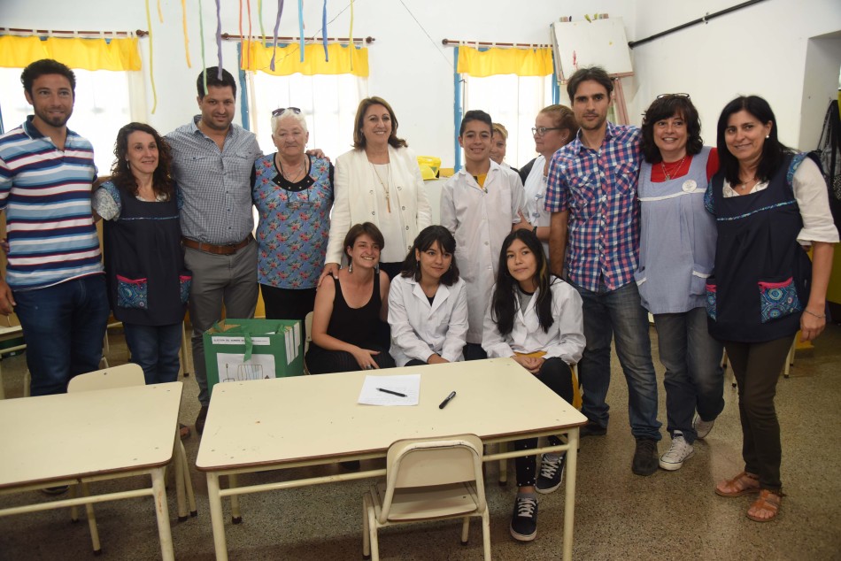 175800 | Elección nombre plaza Distrito Sudoeste - Subsecretaría de Comunicación Social (Silvio Moriconi)