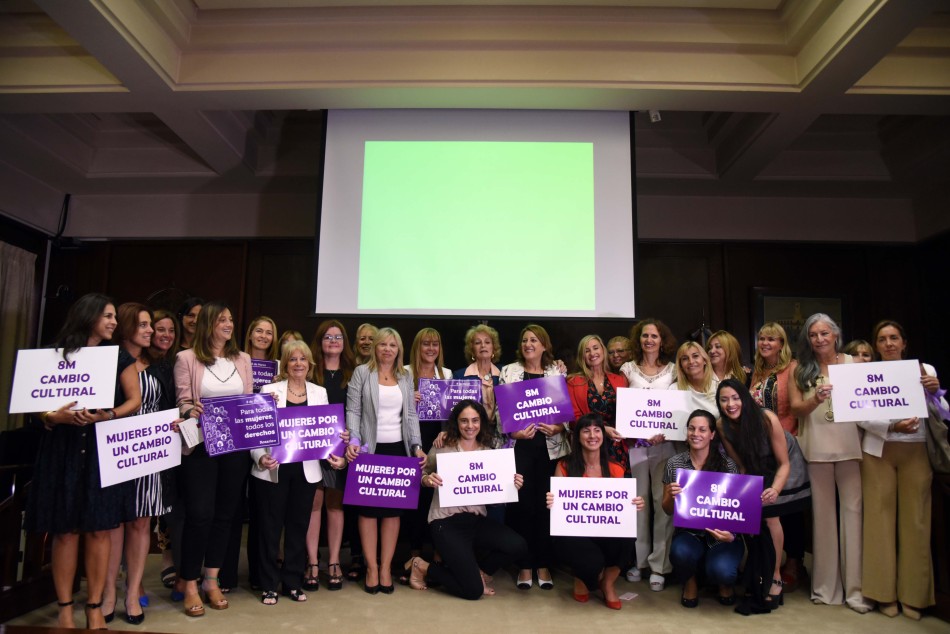 189577 | Firma de convenio con la Corte Suprema en el marco del Día de la Mujer - Subsecretaría de Comunicación Social (Silvio Moriconi)