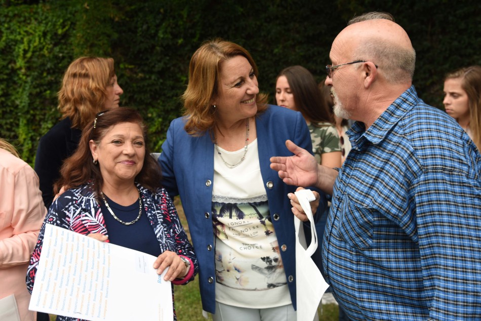 192190 | Entrega de 120 escrituras a vecinos de distintos barrios - Subsecretaría de Comunicación Social (Silvio Moriconi)