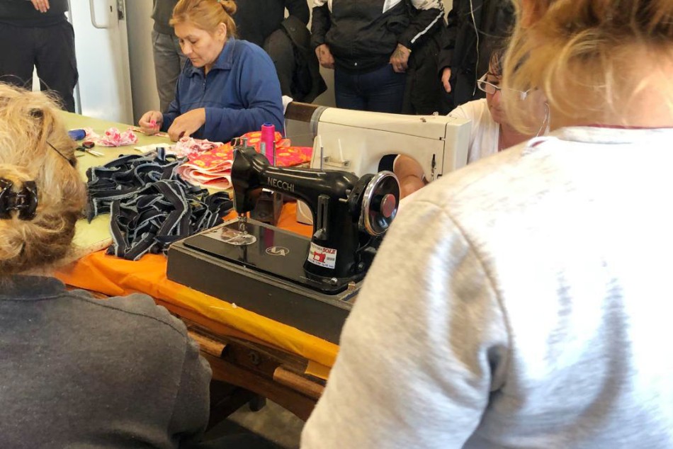 220301 | Taller de indumentaria en la cárcel de mujeres -