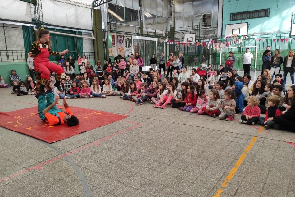 223001 |  Mes de las infancias -