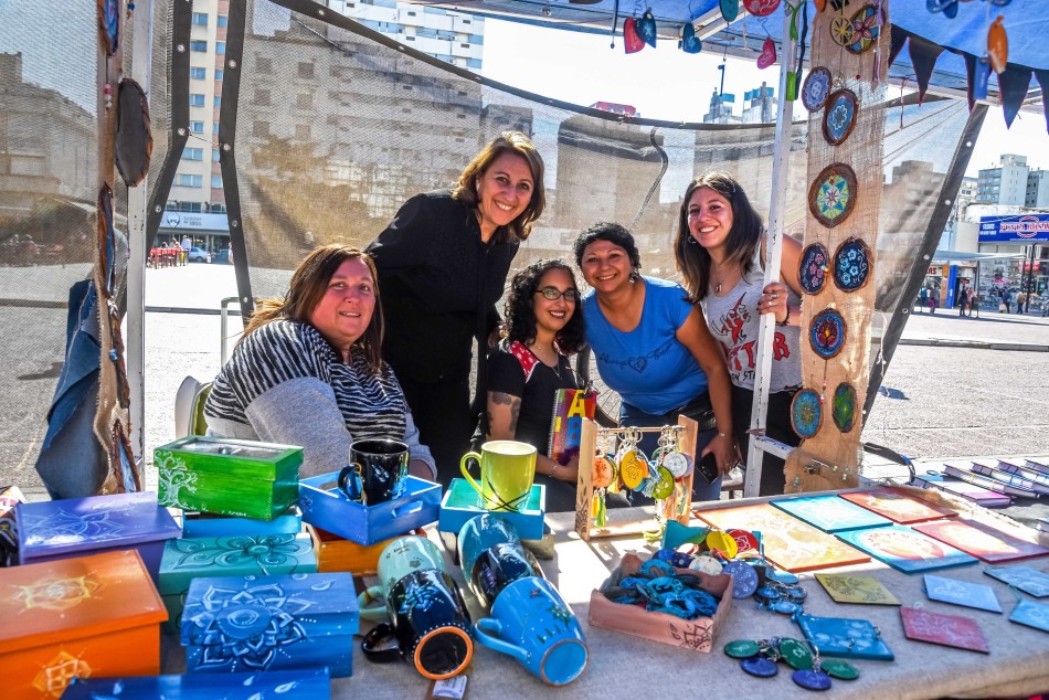 229932 | Feria Plaza Montenegro Dia de la Madre - Subsecretaría de Comunicación Social (Marcelo Beltrame)