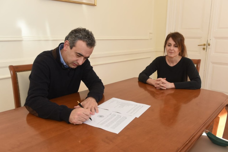 260740 | Violencia de Género: firma reglamentación para crear Registro de Organizaciones que Acompañan - Silvio Moriconi