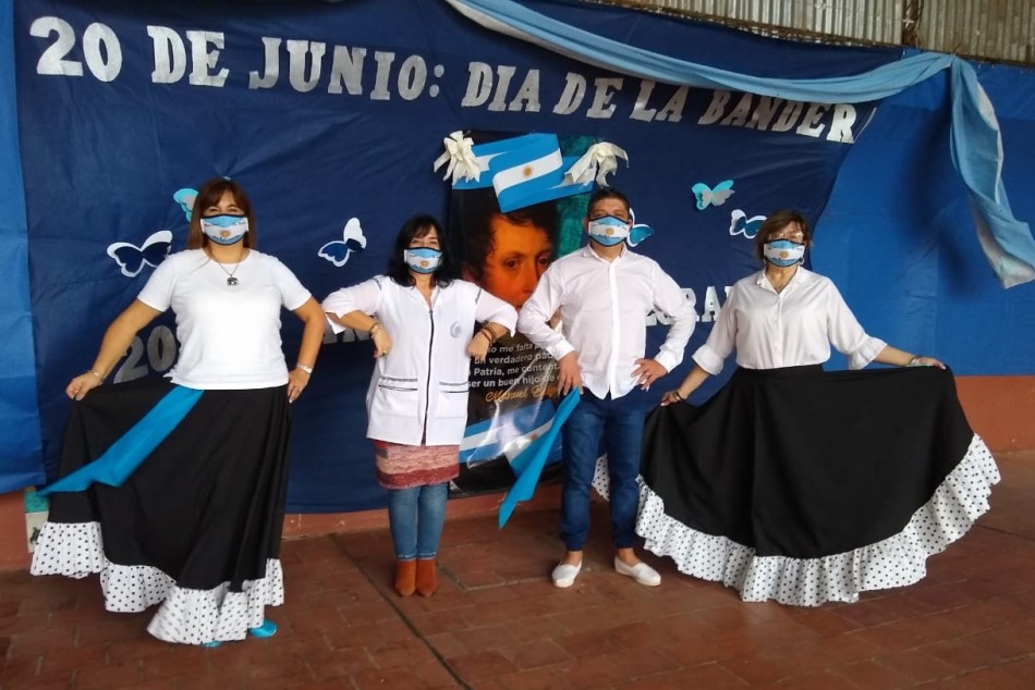 263249 | Escuelas Barrio Belgrano - Gentileza
