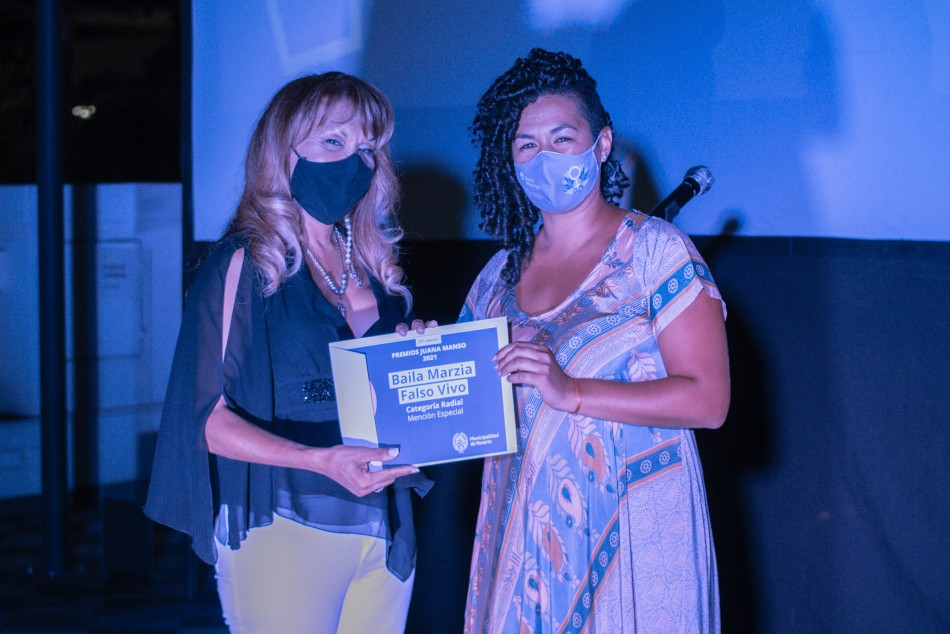 301668 | Entrega premios Juana Manso 2021 - Florencia Carrera