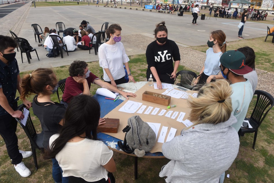 321606 | Cápsula del Mañana - Subsecretaría de Comunicación Social (Silvio Moriconi)