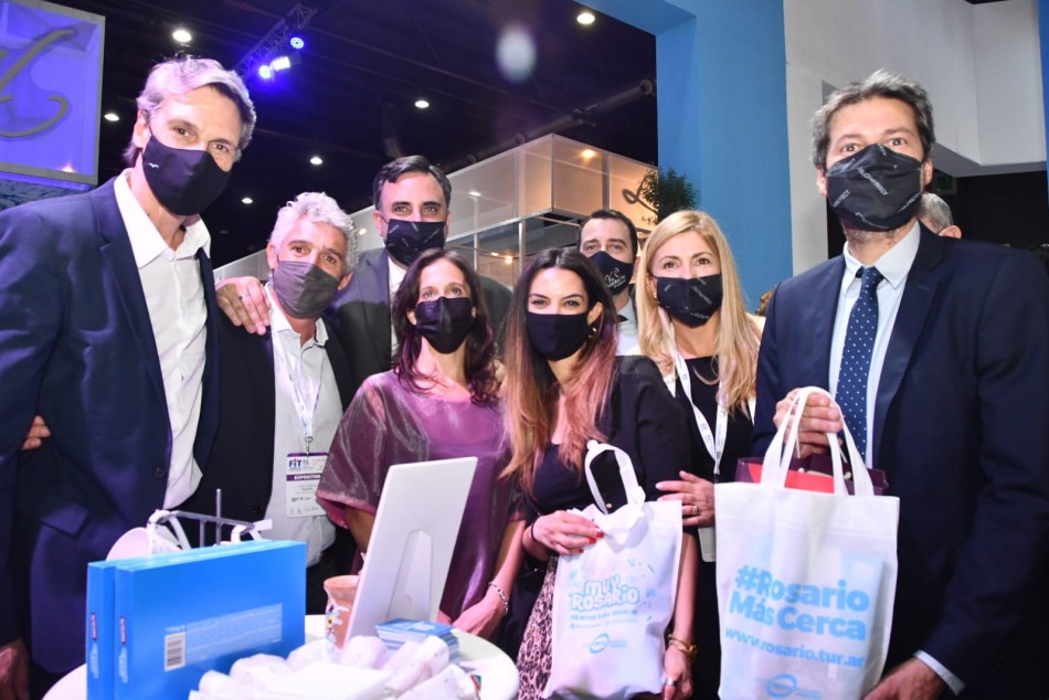 339969 | El secretario de Deporte y Turismo de Rosario, Adrián Ghiglione y la subsecretaria de Turismo, Alej -