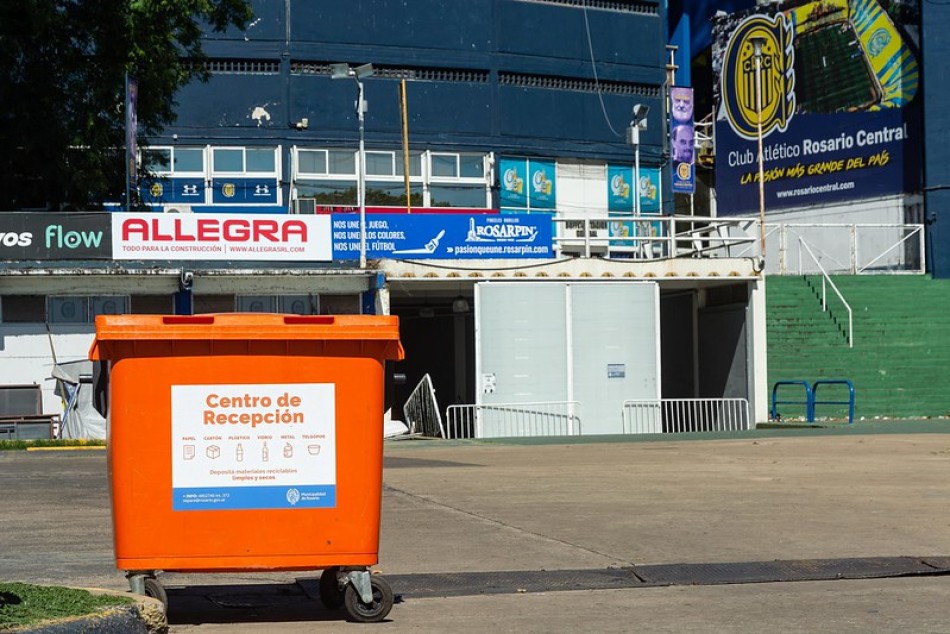 345621 | Contenedor de Reciclables  - Juan Pablo Allegue