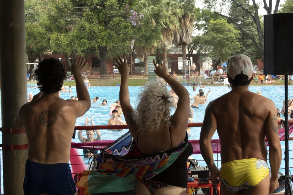 346927 | Fantasía de Verano: el derecho a la alegría - Claudia Cagnone