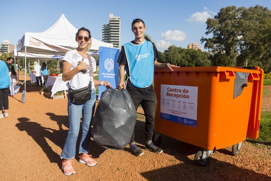 361086 | Canje de reciclables: Se recolectaron 900 kilos en el Parque Alem - Secretaría de Ambiente y Espacio Público (Juan Pablo Allegue)
