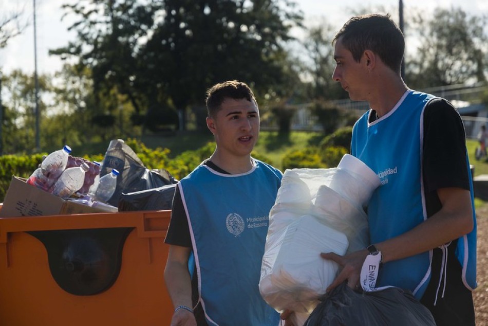 361087 | Canje de reciclables: Se recolectaron 900 kilos en el Parque Alem - Secretaría de Ambiente y Espacio Público (Juan Pablo Allegue)