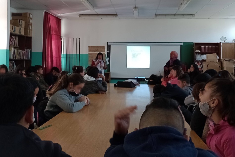 363092 | Charla sobre Parto qom Escuela San Juan Diego - Celina Maguna