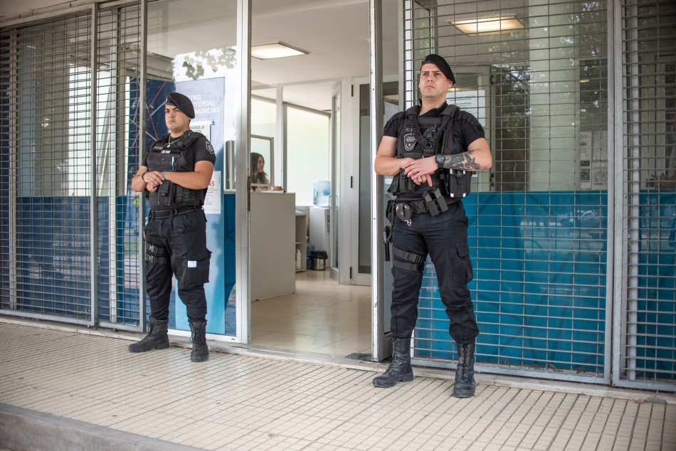 395020 | Firma Acta Acuerdo Policia en los Distritos c- Gobernador - Subsecretaría de Comunicación Social (Jonatan Bustos)