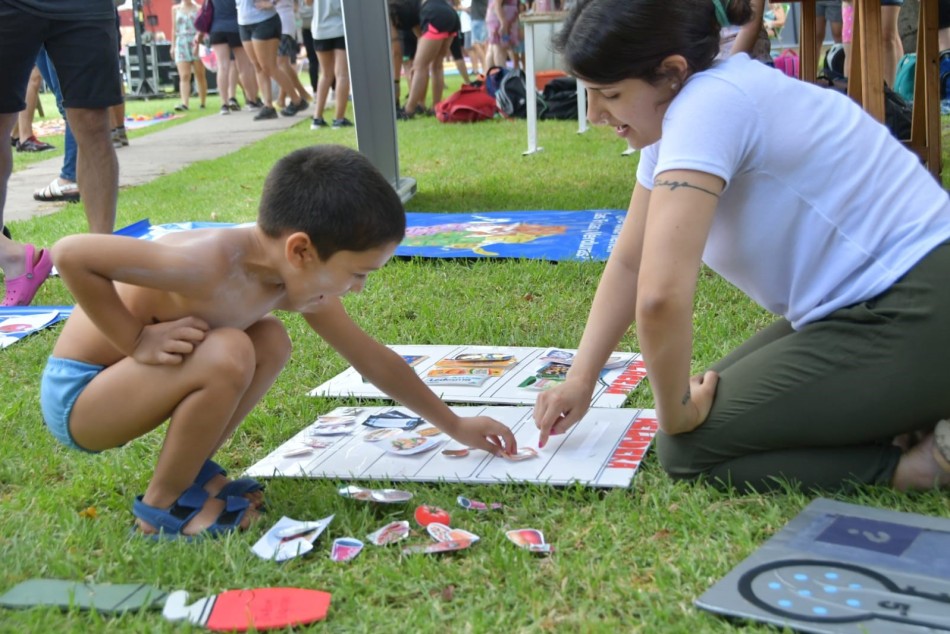 397257 | Grandes y chicos disfrutaron juntos de la jornada - Mariela Aronna - Secretaría de Deporte y Turismo