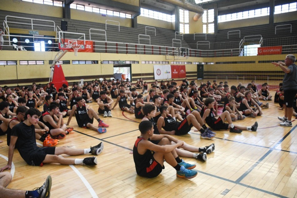 399992 | El campus se desarrolló en el Club Atlético Provincial - Guillermo Buelga - Secretaría de Deporte y Turismo