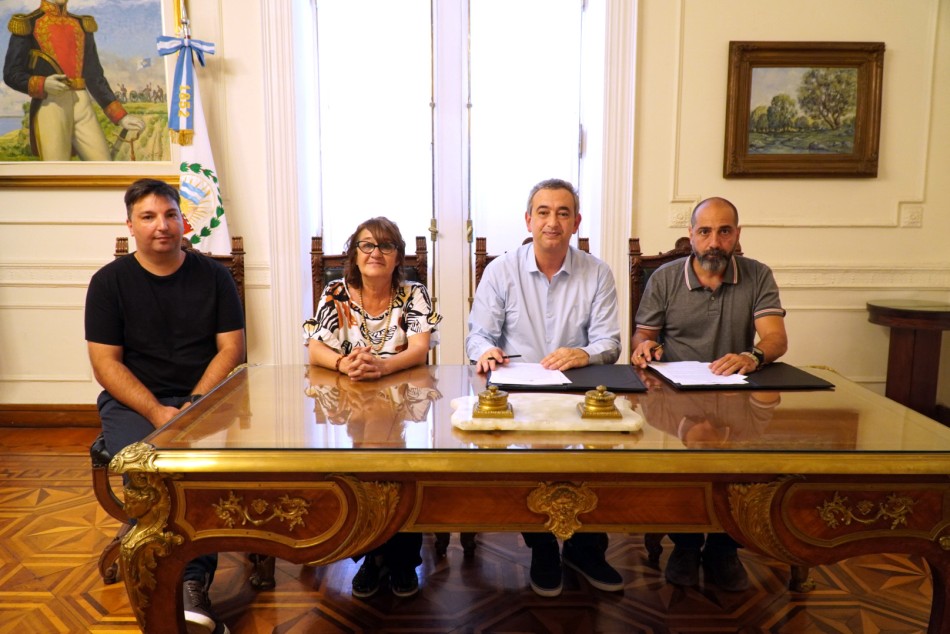 400051 | Firma Convenio Amsafe-Municipalidad-Costanera Rosario - Subsecretaría de Comunicación Social (Daniel Cuart)