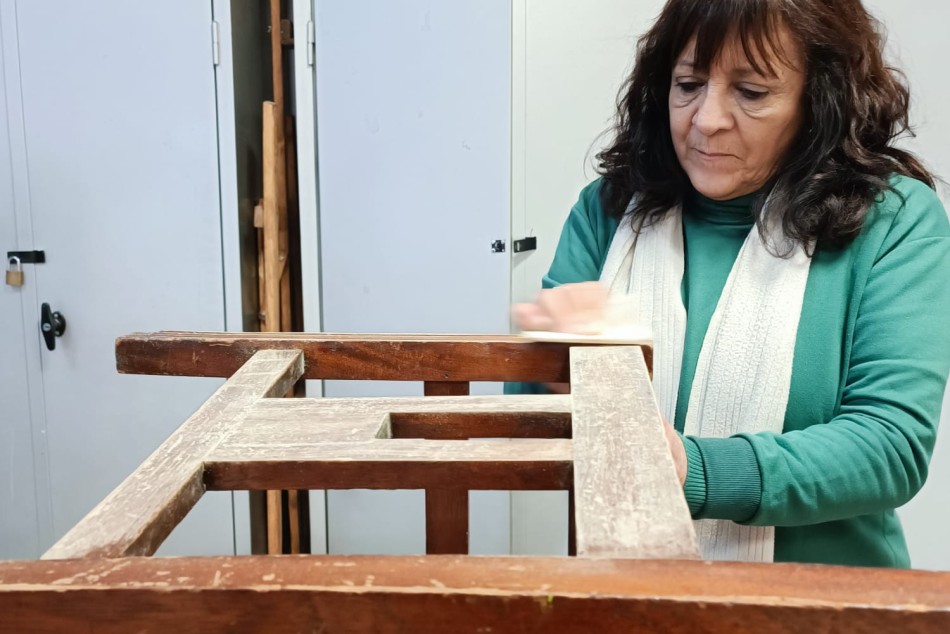426817 | Adultas mayores que se animan a romper estereotipos: taller de mantenimiento y reparación del hogar - Secretaría de Desarrollo Humano y Hábitat