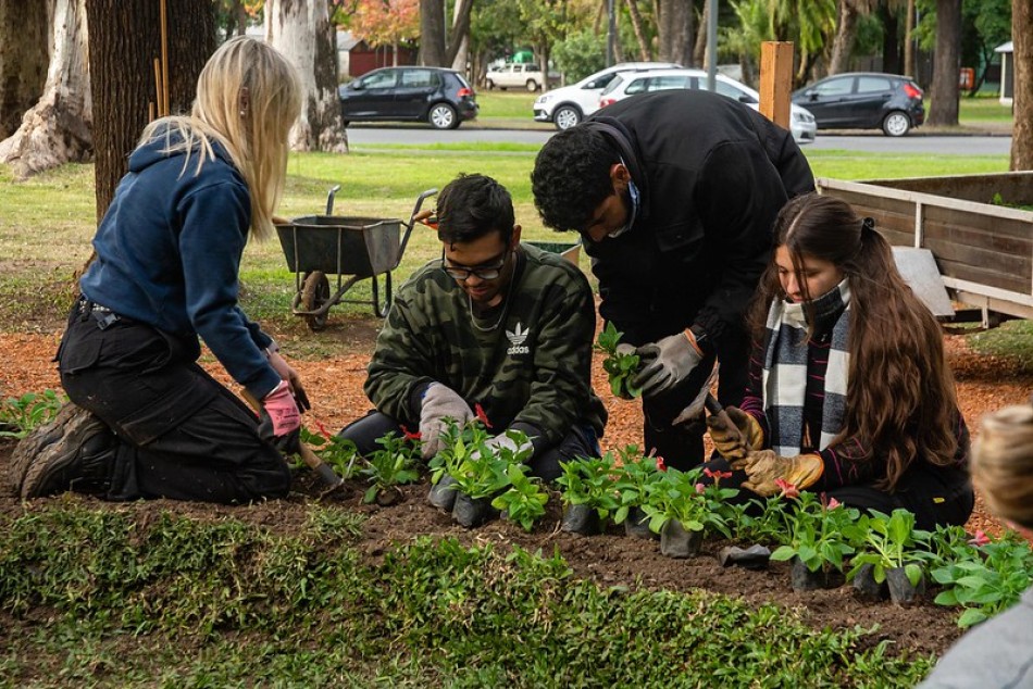 436795 | La Escuela de Jardinería lanza nuevos cursos abiertos a la comunidad. - Juan Pablo Allegue