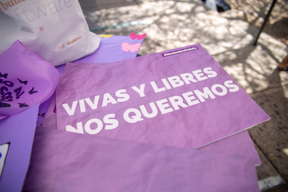 441348 | Noviembre Violeta: un mes de acciones por la no violencia hacia las mujeres -