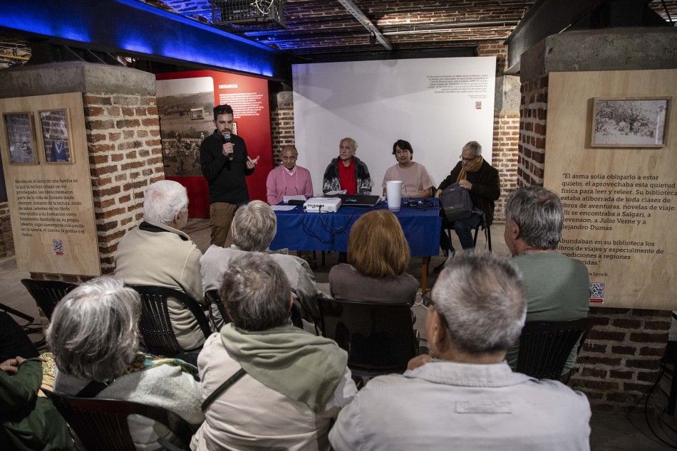 448944 | Lecturas y Texturas: conversatorio 50 años del golpe de estado en Chile en CELChe - Sec. de Cultura y Educación (Guillermo Turin Bootello)