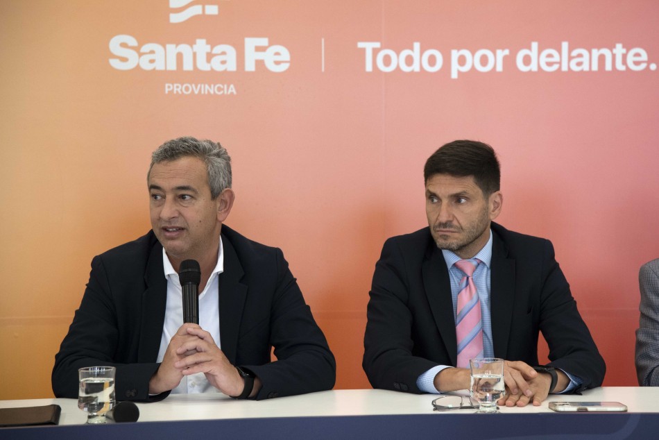 467737 | Firma Convenio Intervención Barrial Focalizada - Subsecretaría de Comunicación Social (Silvio Moriconi)