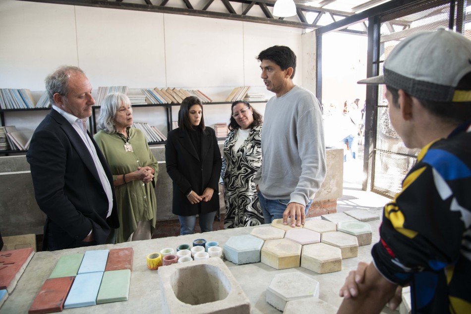 486645 | Firma de convenio con la Escuela de Oficios de la UNR - Subsecretaría de Comunicación Social (Silvio Moriconi)