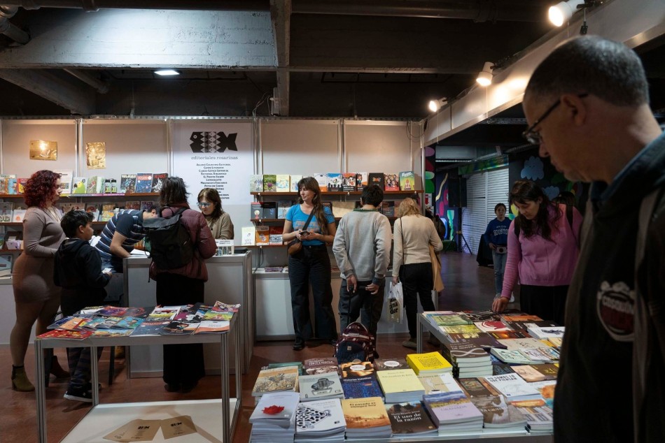 488344 | Vuelve la Feria del Libro de Rosario con homenaje especial al Negro Fontanarrosa - Municipalidad de Rosario (archivo)