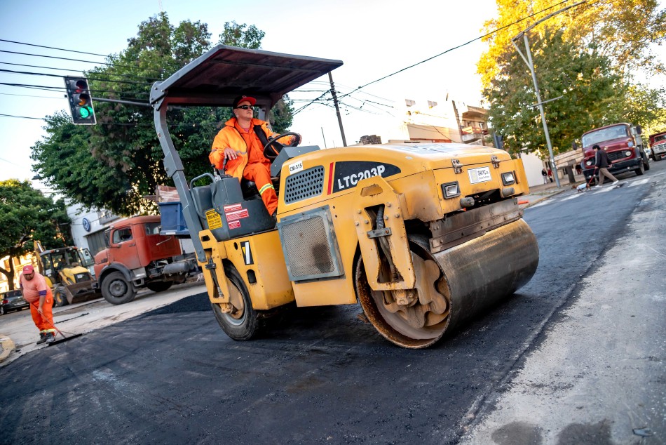 489228 | Pavimento Pellegrini y Castellanos  - Subsecretaría de Comunicación Social (Marcelo Beltrame)