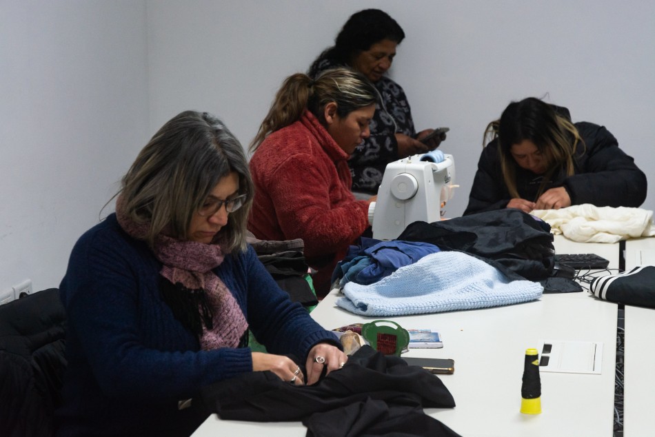 503946 | Se recolectaron más de 7 toneladas de ropa en desuso - Secretaría de Ambiente y Espacio Público (Juan Pablo Allegue)