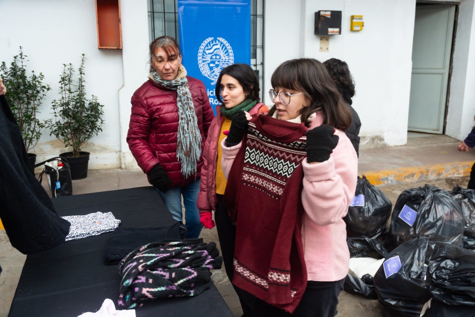503953 | Se recolectaron más de 7 toneladas de ropa en desuso - Secretaría de Ambiente y Espacio Público (Juan Pablo Allegue)