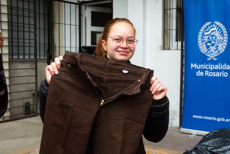 503955 | Se recolectaron más de 7 toneladas de ropa en desuso - Secretaría de Ambiente y Espacio Público (Juan Pablo Allegue)