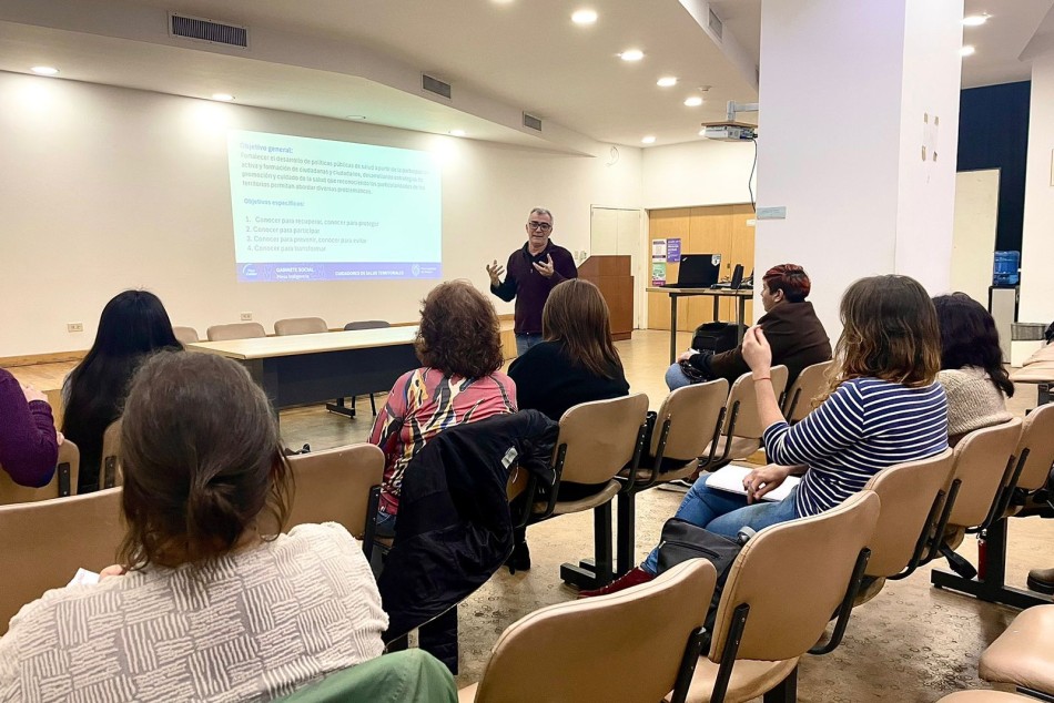 515553 | Inició capacitación a organizaciones que trabajan con personas en situación de calle - Secretaría de Desarrollo Humano y Hábitat