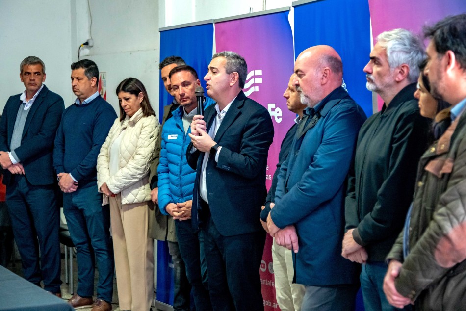 518151 | Apertura sobres licitación obras calle Ayacucho - Subsecretaría de Comunicación Social (Marcelo Beltrame)