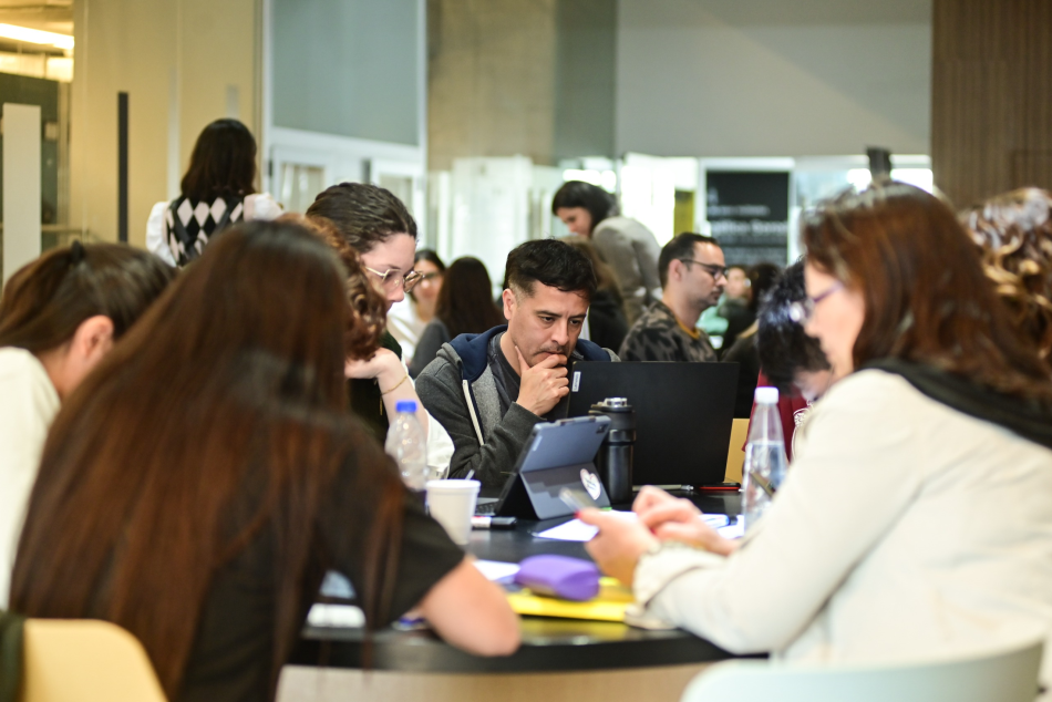 519054 | Más de 70 estudaintes se reunieron en Rosario Inspira - Guillermo Buelga