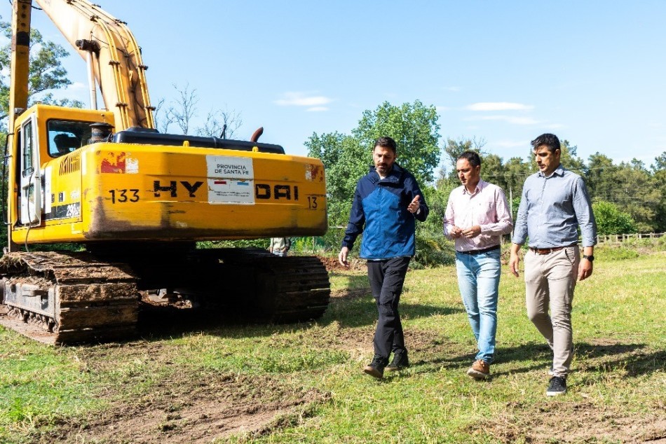 545265 | Comenzaron los trabajos para la limpieza y saneamiento de un sector del arroyo Ludueña - Gentileza Gobierno de la Provincia de Santa Fe