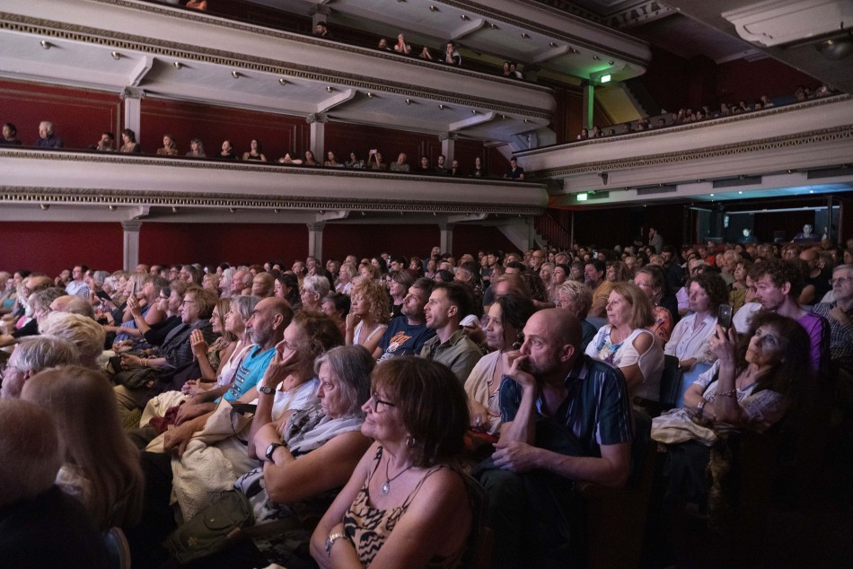 557756 | Fotos Concierto Músicas Argentinas-Orquesta de Cámara Municipal +Lorena Astudillo - Teatro La Come - Sec. Cultura y Educación - Silvina La Calamita
