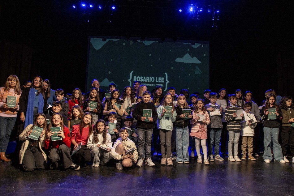580663 | Presentación Editando sueños II en La Comedia - Sec. de Cultura y Educación (Guillermo Turin Bootello)